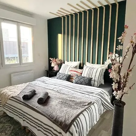 Agreable Et Grande Maison Avec Parking + Jardin